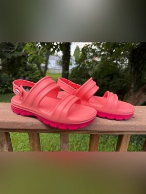 Hunter Coral Pink Platform Sandals Size US 9